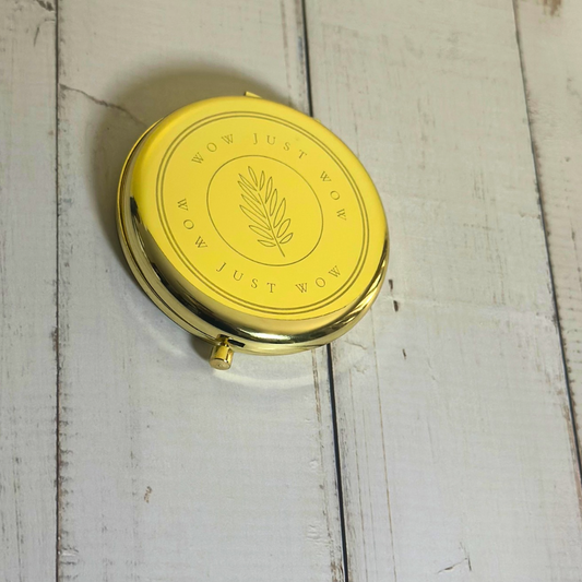 Gold Pocket Mirror: Chic and Convenient Elegance On the Go